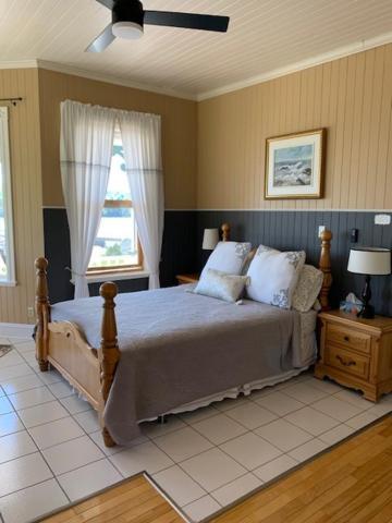 Le Manoir Du Vieux Presbytere Port-Daniel Eksteriør bilde